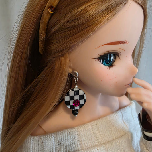 Checkerboard No-Hole Earrings for Vinyl BJDs