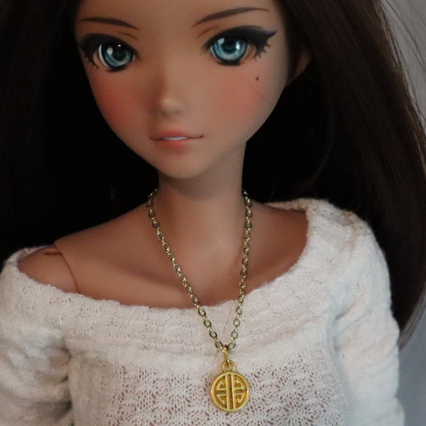 Gold Coin Magnetic Clasp Necklace