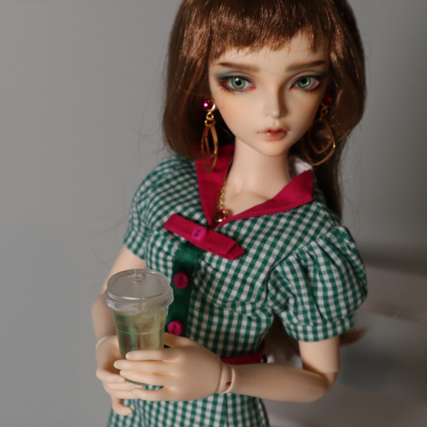 Iced Beverages w/ Straw-less Lid - 1/3 & 1/4 scale props for BJDs - To Go Cup