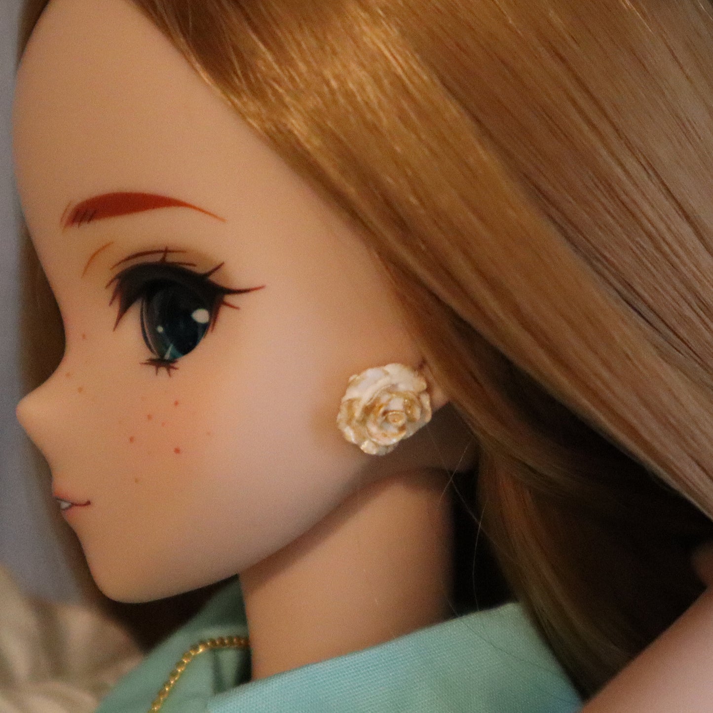 Painted Rose No-Hole Earrings for Vinyl BJDs
