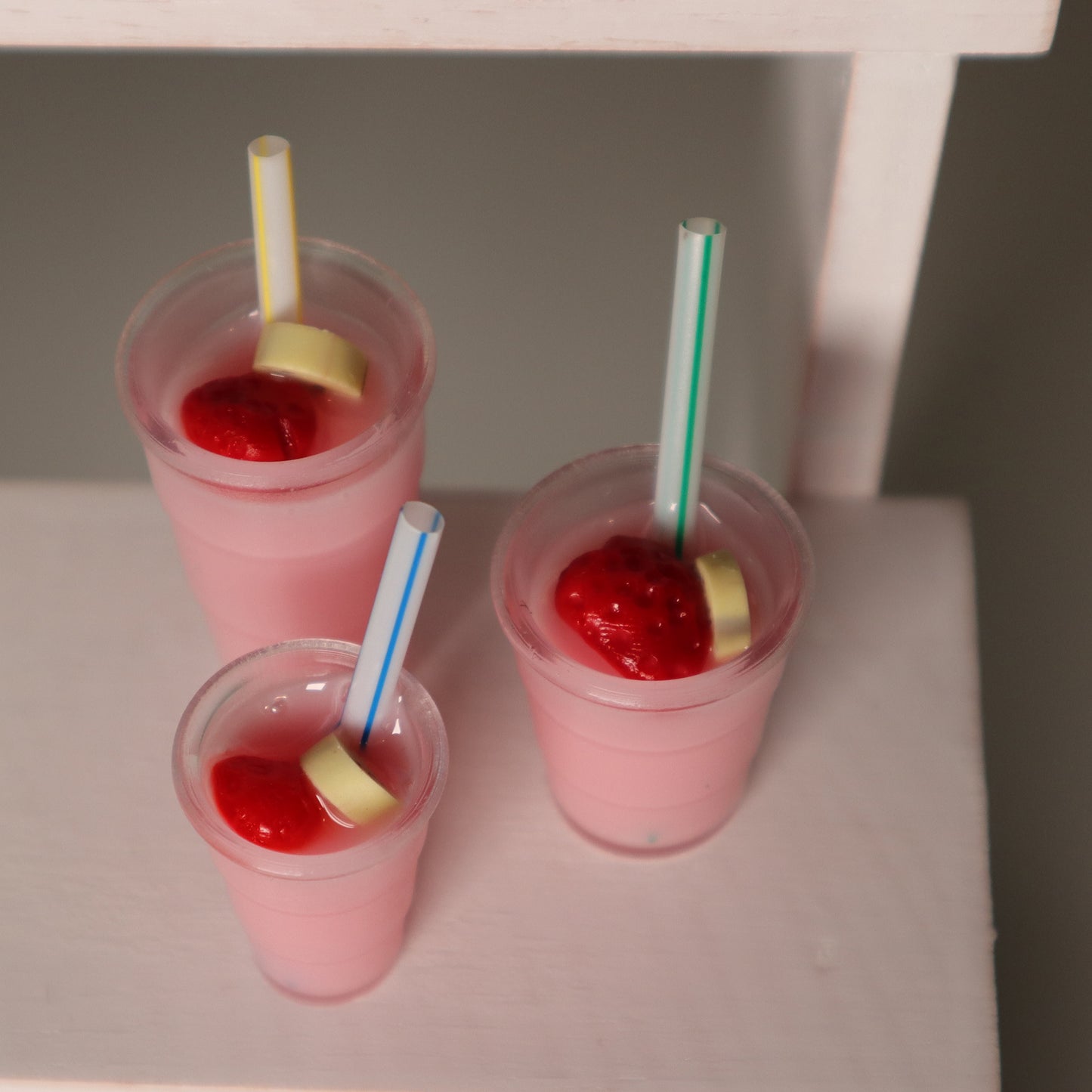Smoothies - 1/3 & 1/4 scale props for BJDs - To Go Cup - 3 sizes, 6 flavors