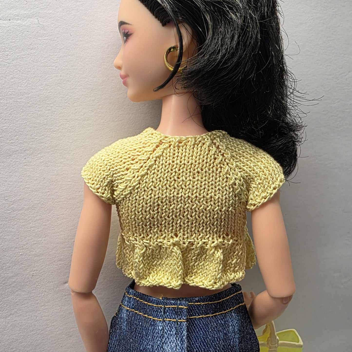 Fit n Flair Cardigan for Fashion Dolls - Digital Knitting Pattern