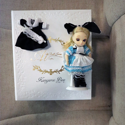 Jun Planning - Ai Doll - Kangaroo Row (Alice in Wonderland)