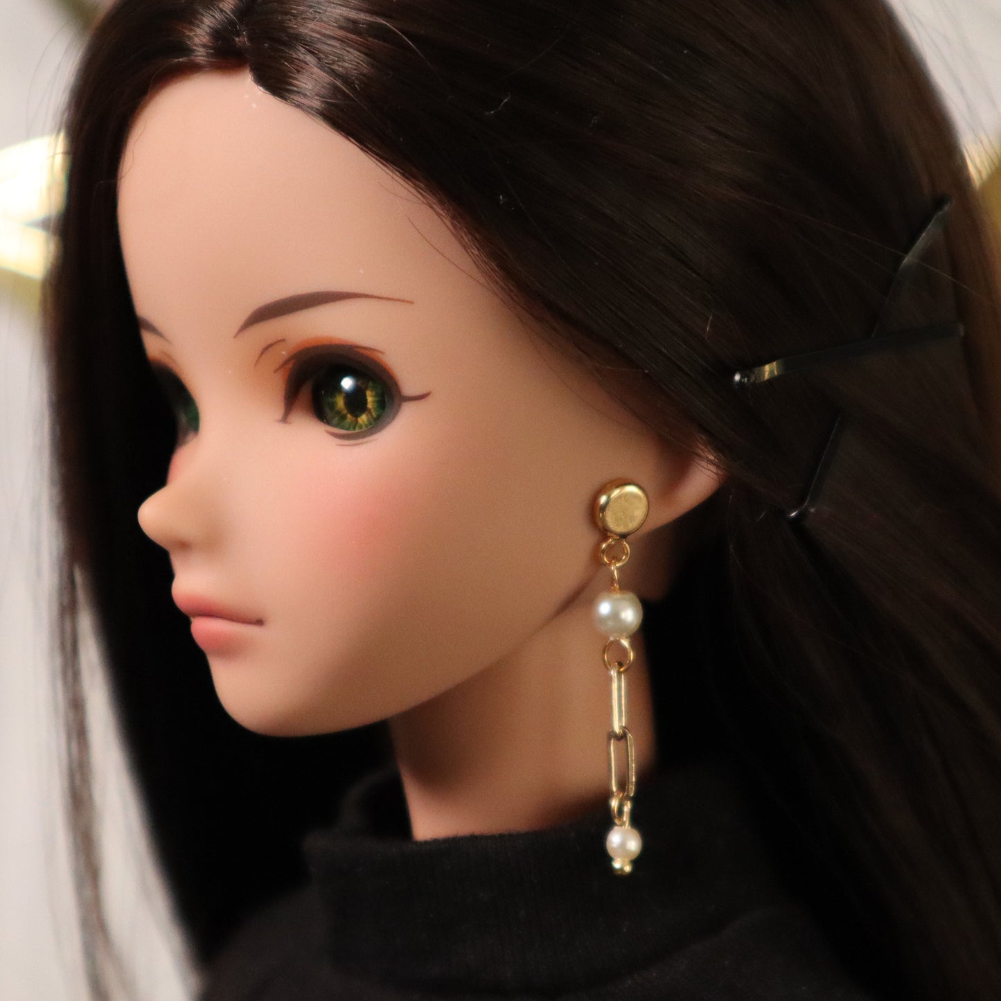 No-Hole Earring for Vinyl BJD -  Gold and Pearl Chained