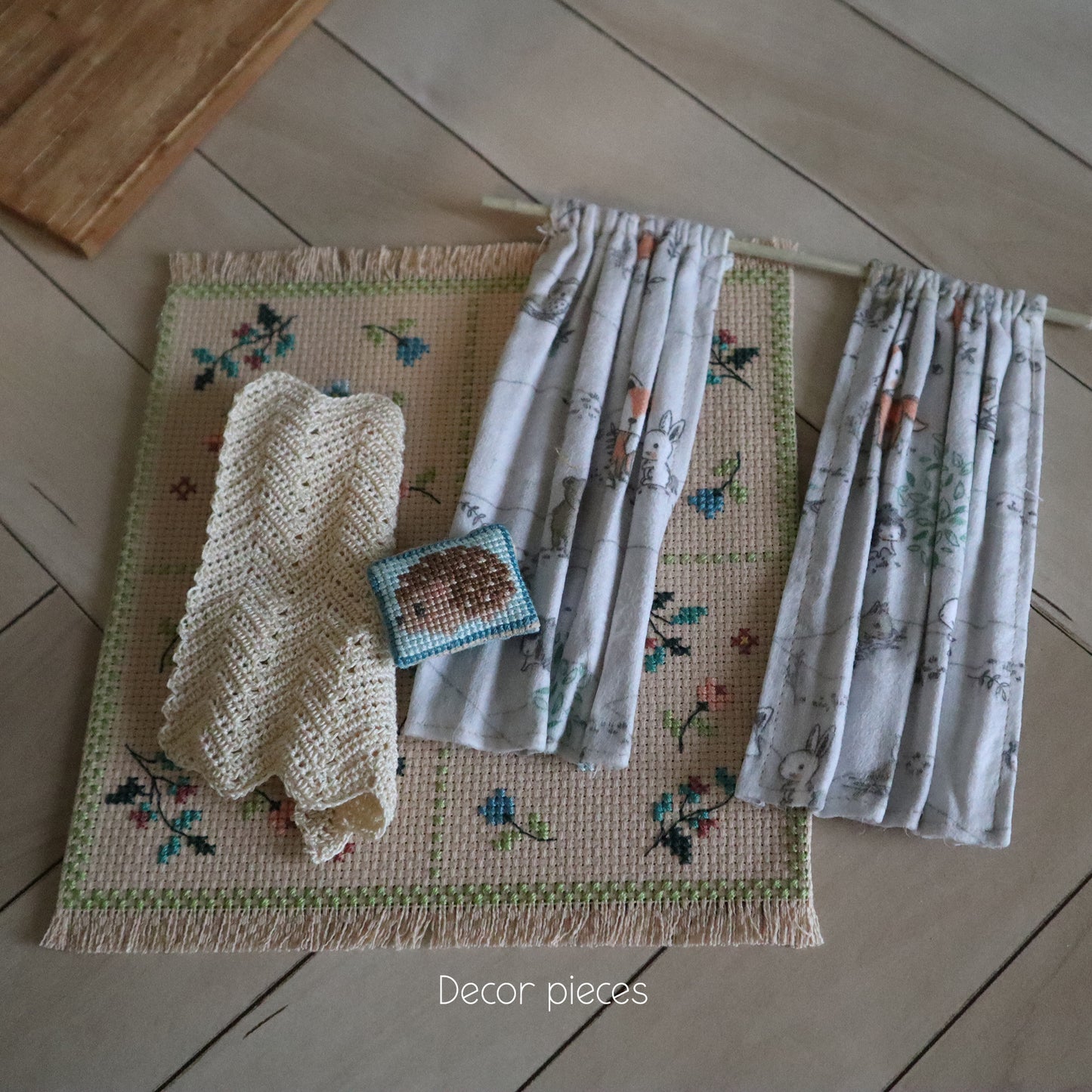 1:12 Woodland Themed Nursery Diorama with Furniture & Accessories