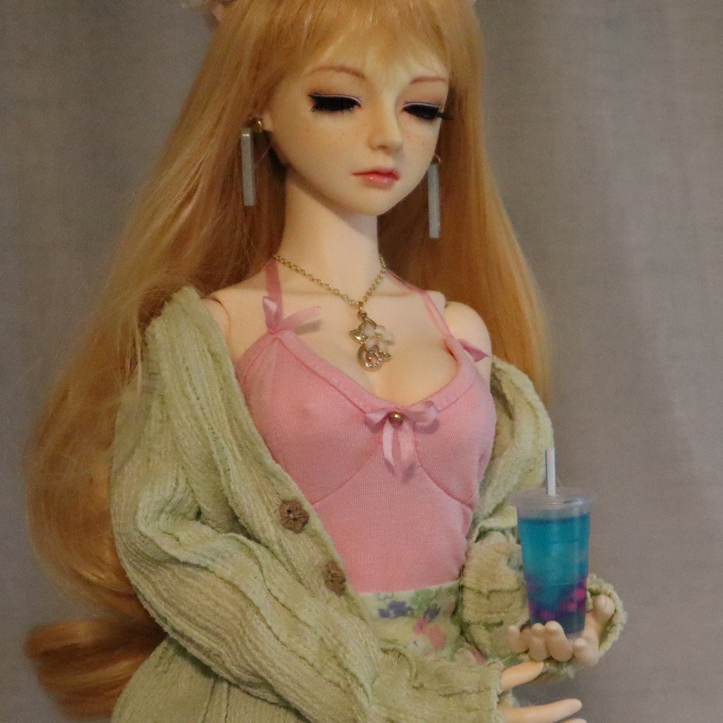 LIMITED Berry Refresher - 1/3 & 1/4 scale props for BJDs - To Go Cup