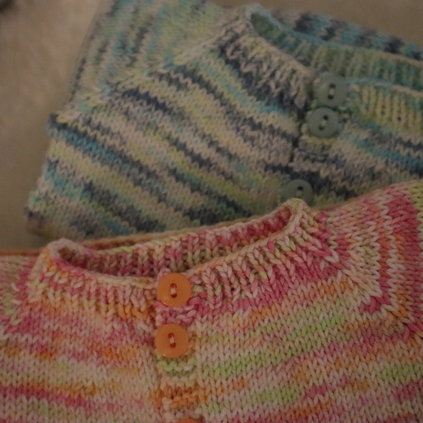 Cotton Varigated Button Front Cardigan - Fits 63cm BJD, Smartdoll Classic, Pear