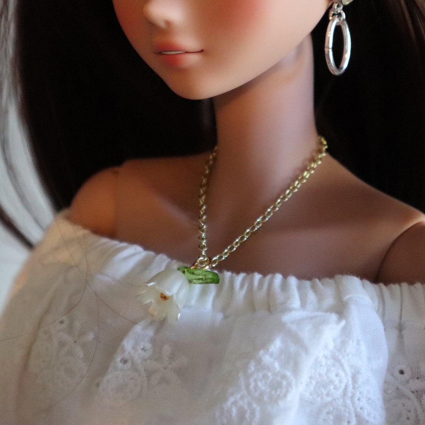Magnetic Clasp Necklace for BJD - Snowdrop Pendant