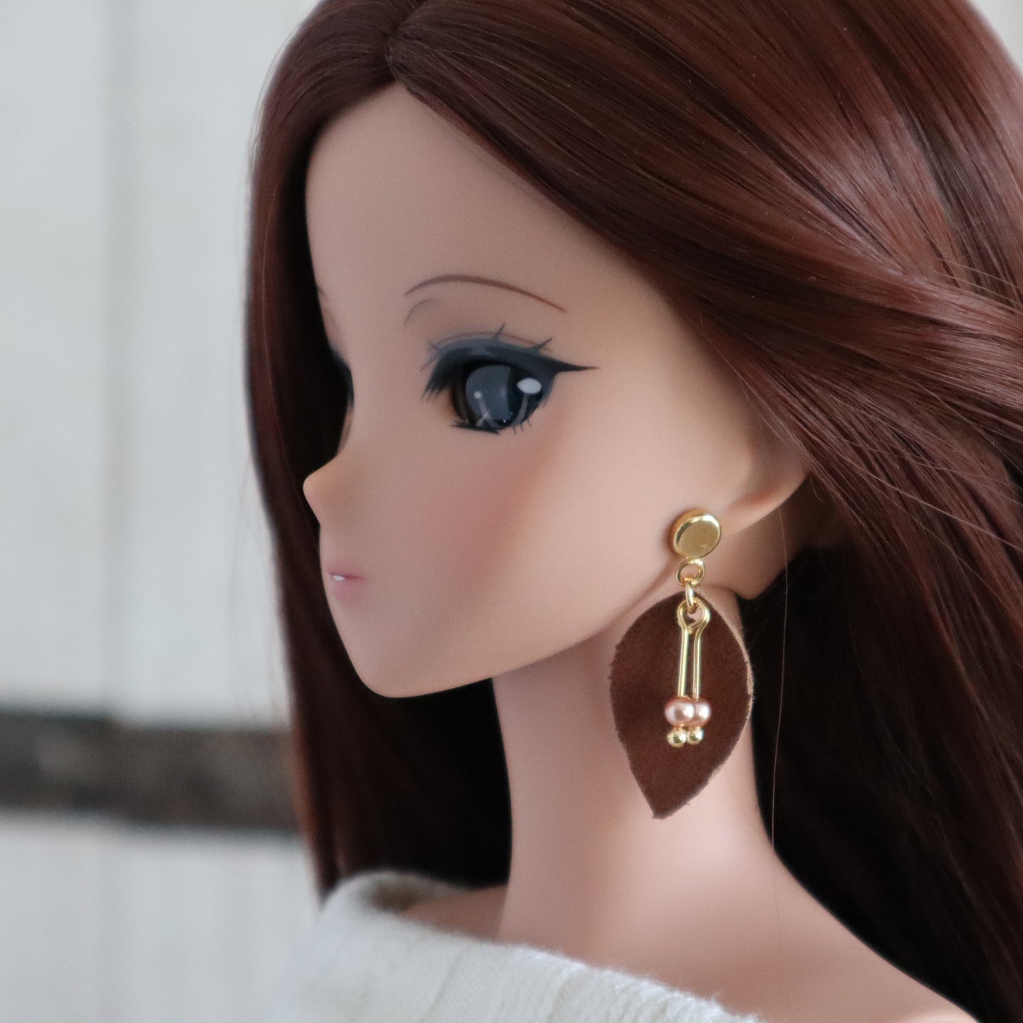 No-Hole Earrings for Vinyl Doll - Leather Leaf & Pearl (2 Styles)